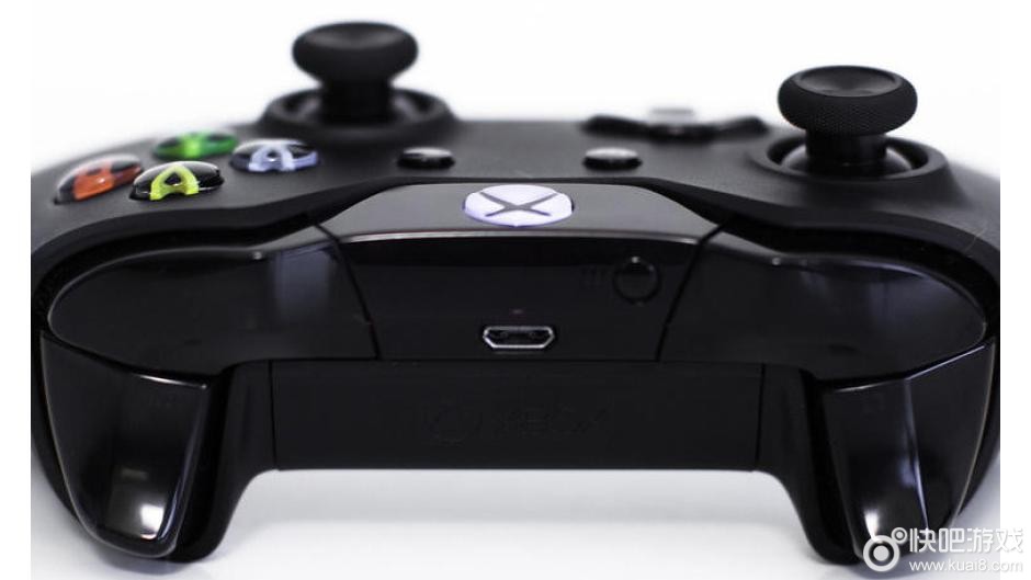 Kinect的Xbox One主机在Gamestop火爆热销
