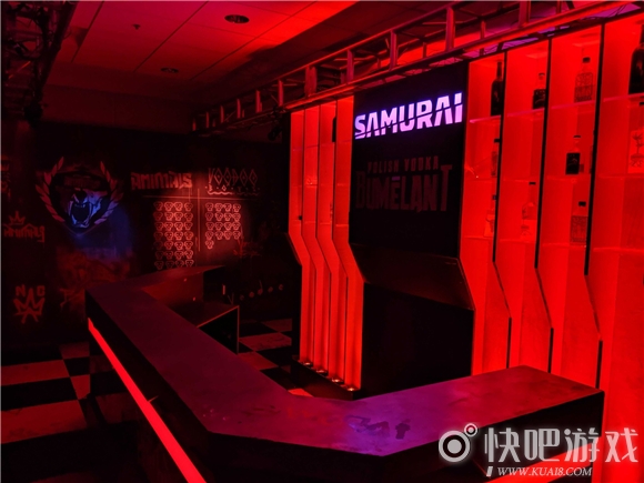 E3 2019：《赛博朋克2077》展台现场图曝光 与游戏高度契合