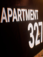 327公寓中文版