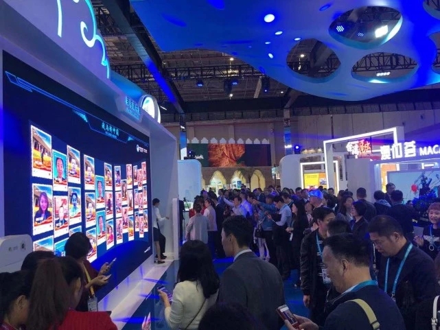 小程序、微信支付亮相2019进博会展示中国创新成果